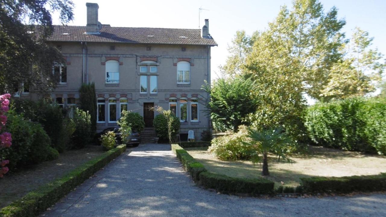 Maison Bourgeoise Villa Arthes Exterior photo